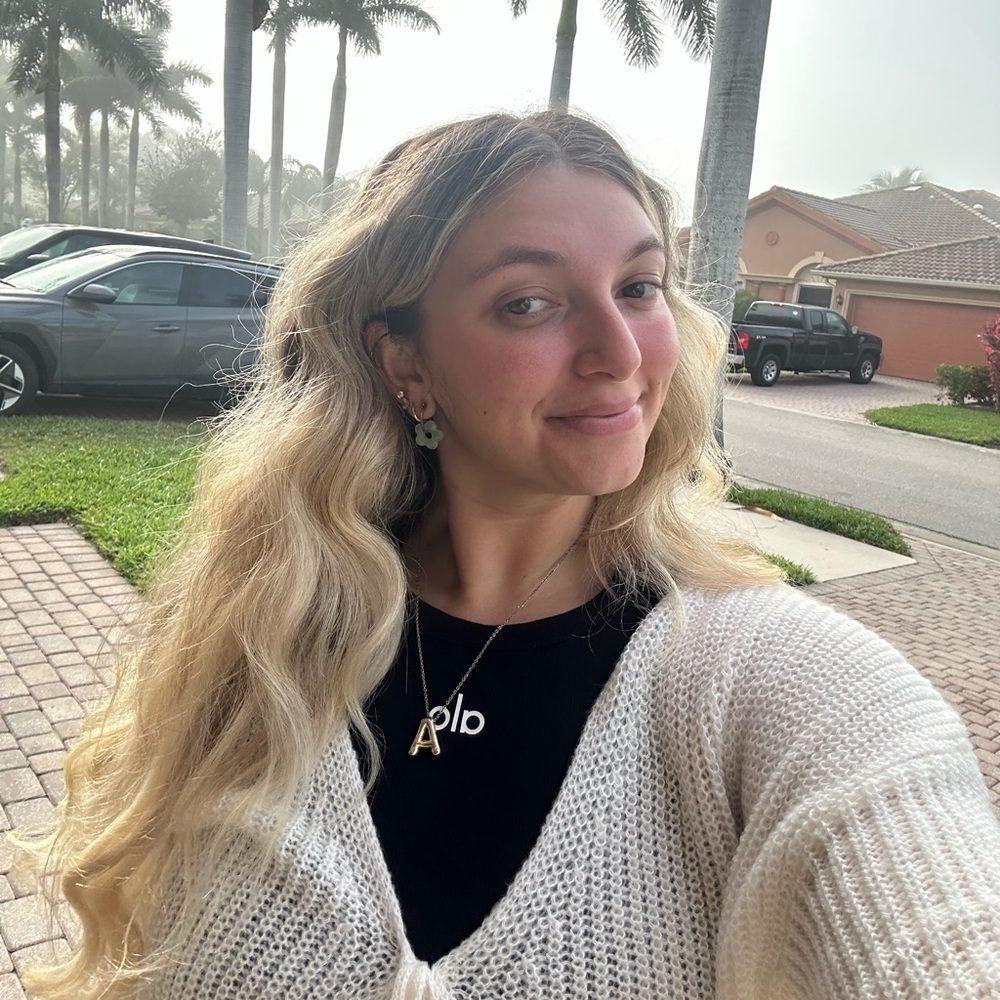 Meet your Posher, Allyson